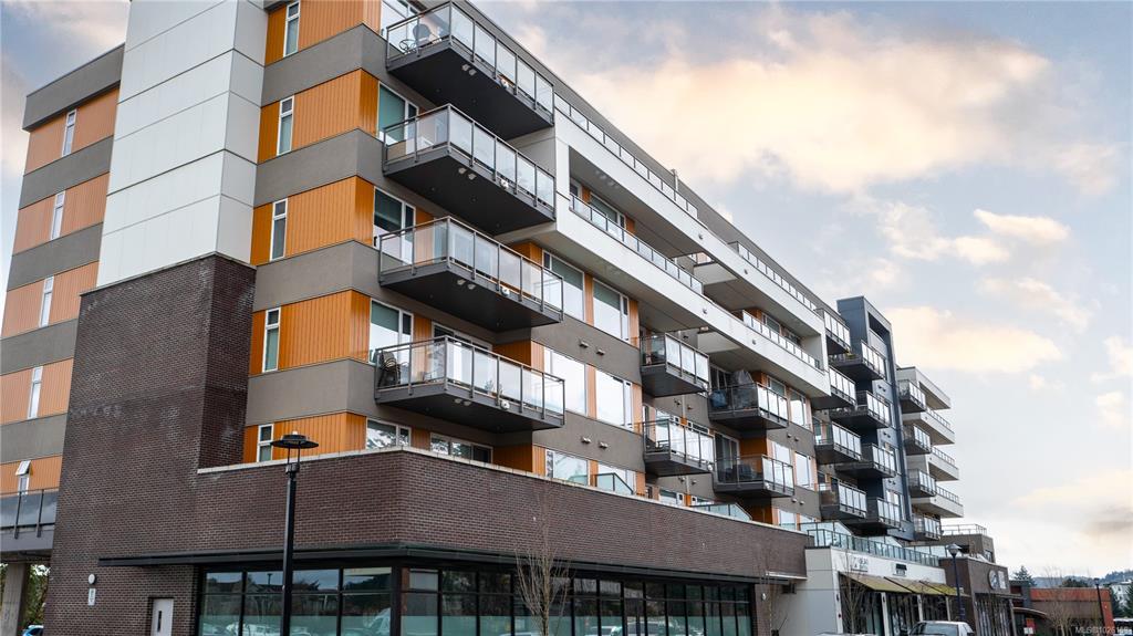 967 Whirlaway Cres, 1026158, BC,