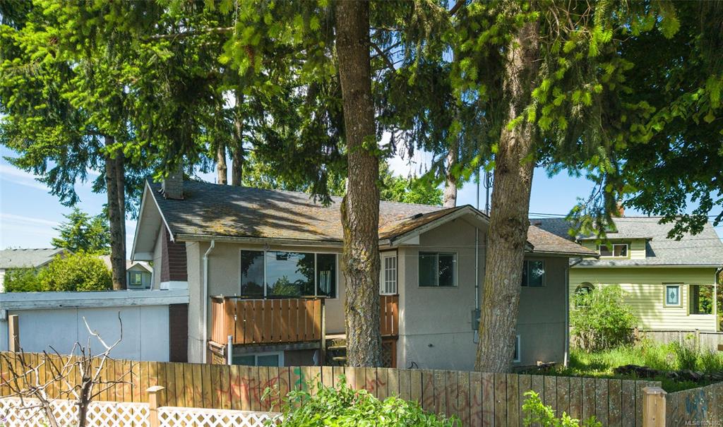 Third View of 308 Harewood Rd, Nanaimo, BC, V9R 2Z2