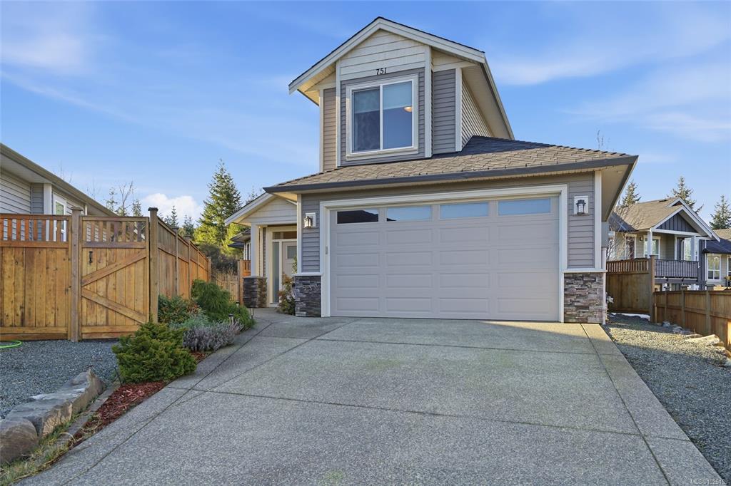 Second View of 751 James Pl, JAMES PLACE, Ladysmith, BC, V9G 1W2