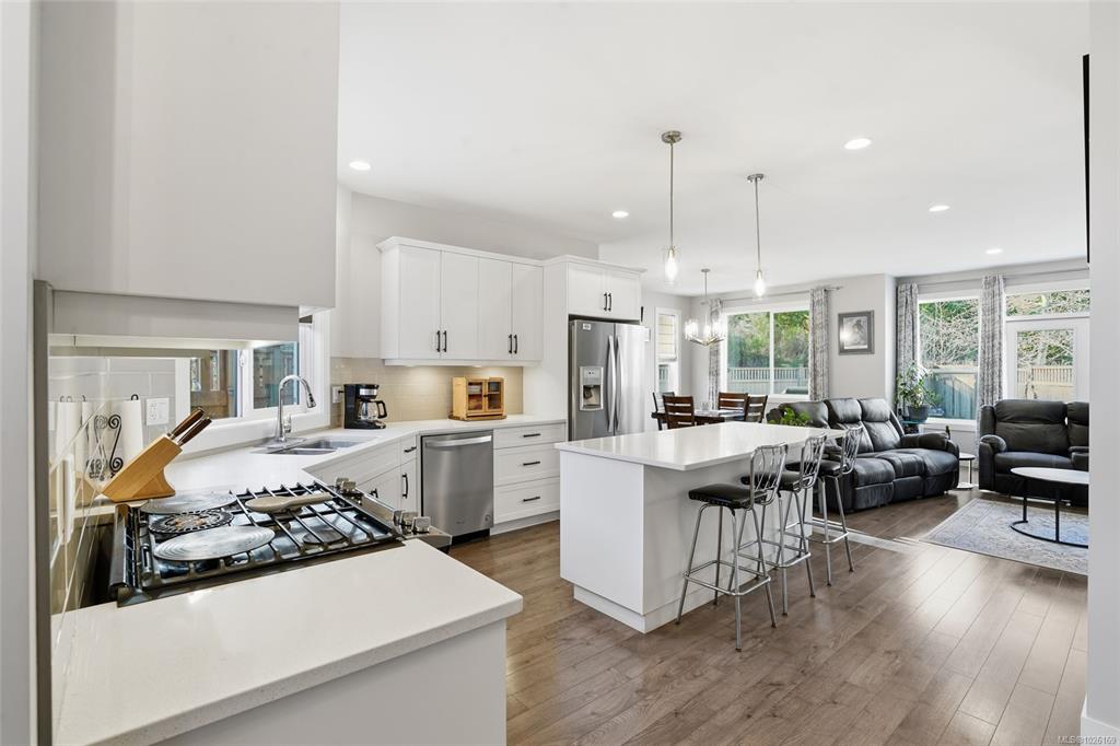 Fourth View of 751 James Pl, JAMES PLACE, Ladysmith, BC, V9G 1W2