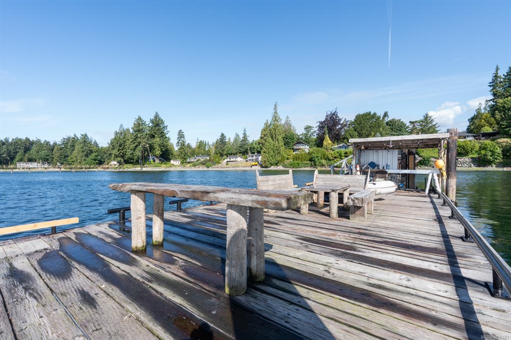 Fifth View of 5957 Sooke Rd, Sooke, BC, V9Z 0P7