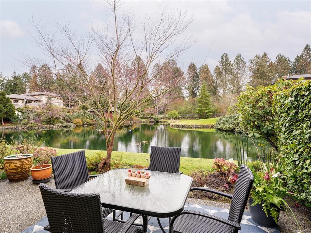 Third View of 2345 Cedar Hill Cross Rd, Upland Estates, Oak Bay, BC, V8P 5M8