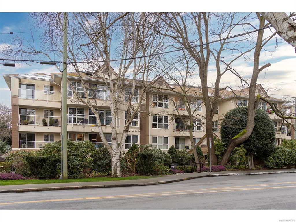 Second View of 1501 Richmond Rd, The Avenue, Victoria, BC, V8R 4R2