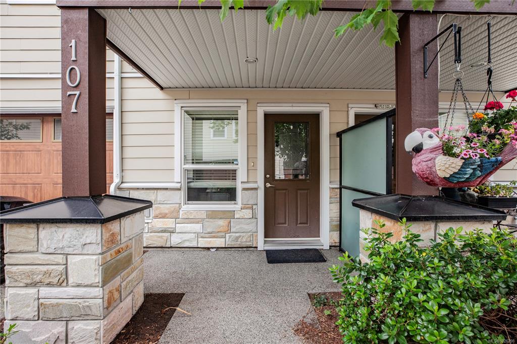 2889 Carlow Rd, 1026298, BC,