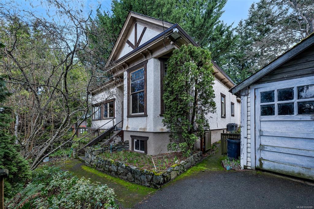 Fourth View of 2127 Chambers St, Victoria, BC, V8T 3L1