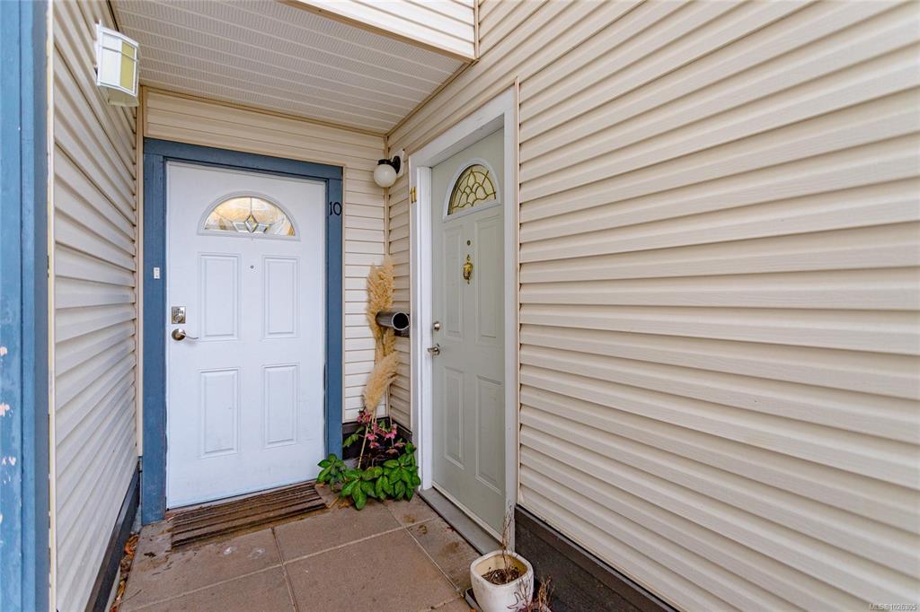 Fourth View of 333 Robert St, Victoria, BC, V9A 3L3