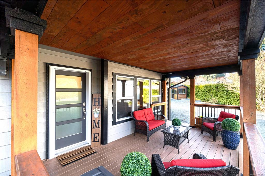 Third View of 674 Hawthorne Rise, Parksville, BC, V9P 2A1