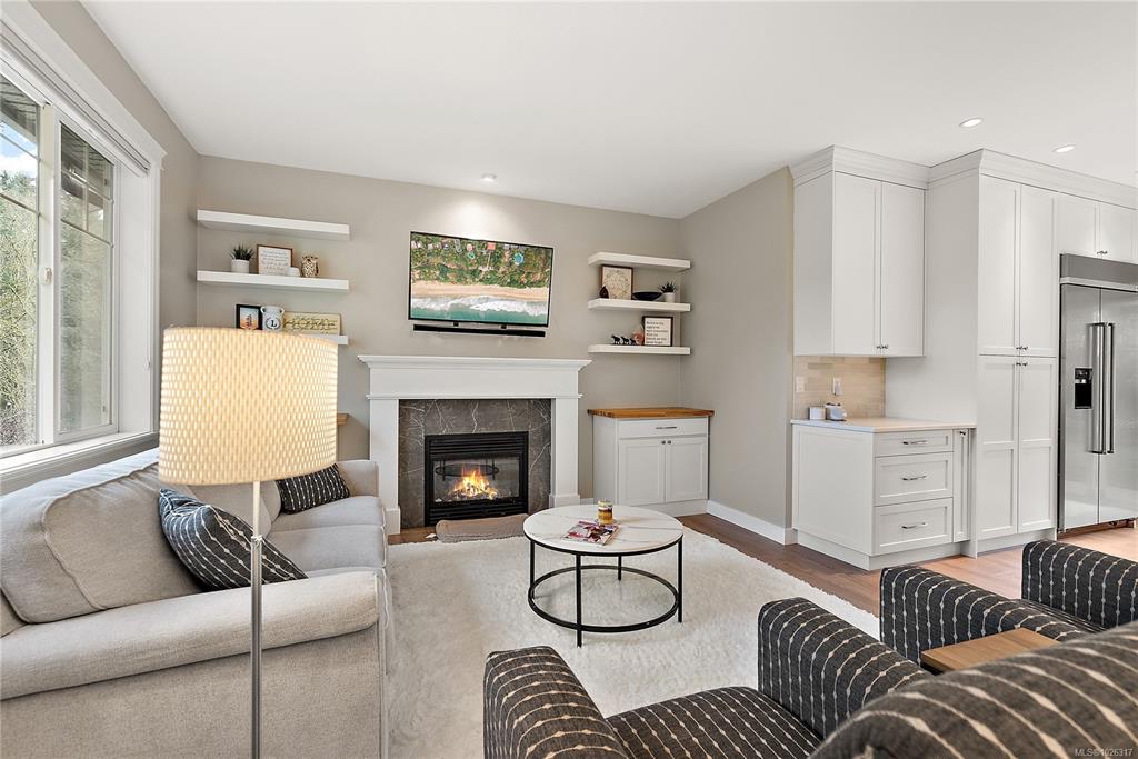 Fifth View of 761 Hanbury Pl, Highlands, BC, V9B 0E3