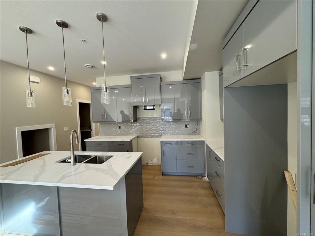 Fourth View of 15 Leam Rd, Nanaimo, BC, V9T 3N7