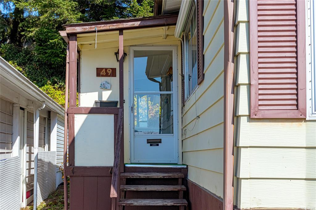 Third View of 2847 Sooke Lake Rd, Langford, BC, V9B 4P8