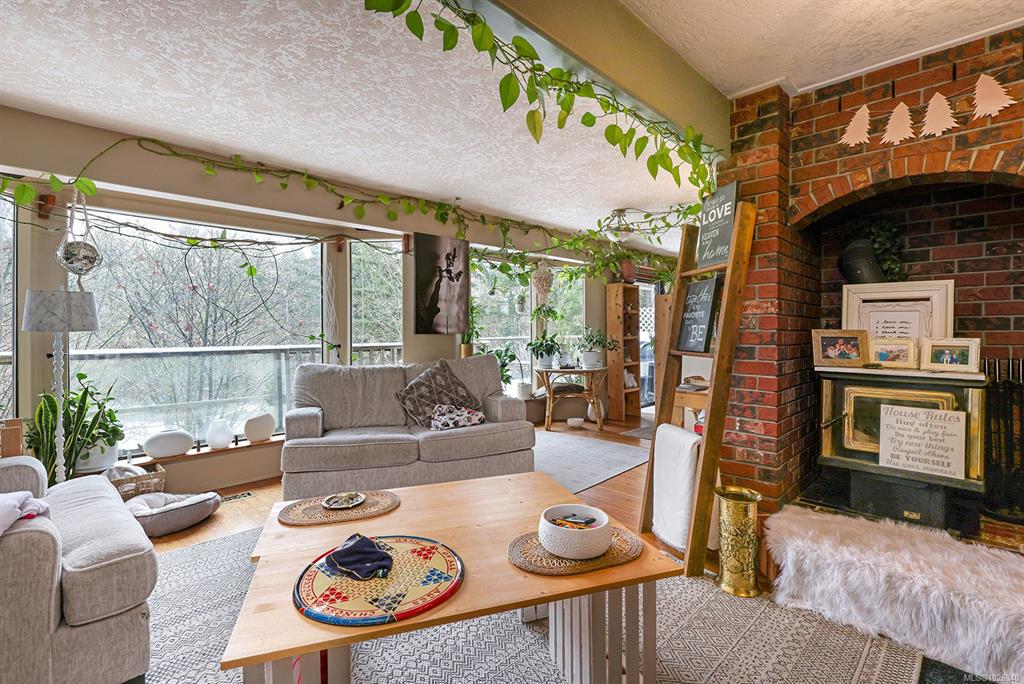 Fourth View of 4026 Macaulay Rd, Black Creek, BC, V9J 1C8