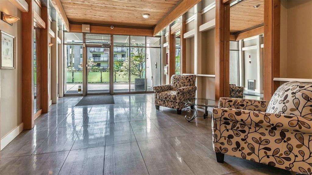 Fourth View of 1419 Stadacona Ave, Stadacona, Victoria, BC, V8S 5J3