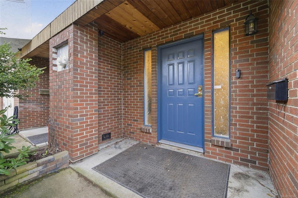 Fourth View of 707 Stancombe Pl, Esquimalt, BC, V9A 7E6