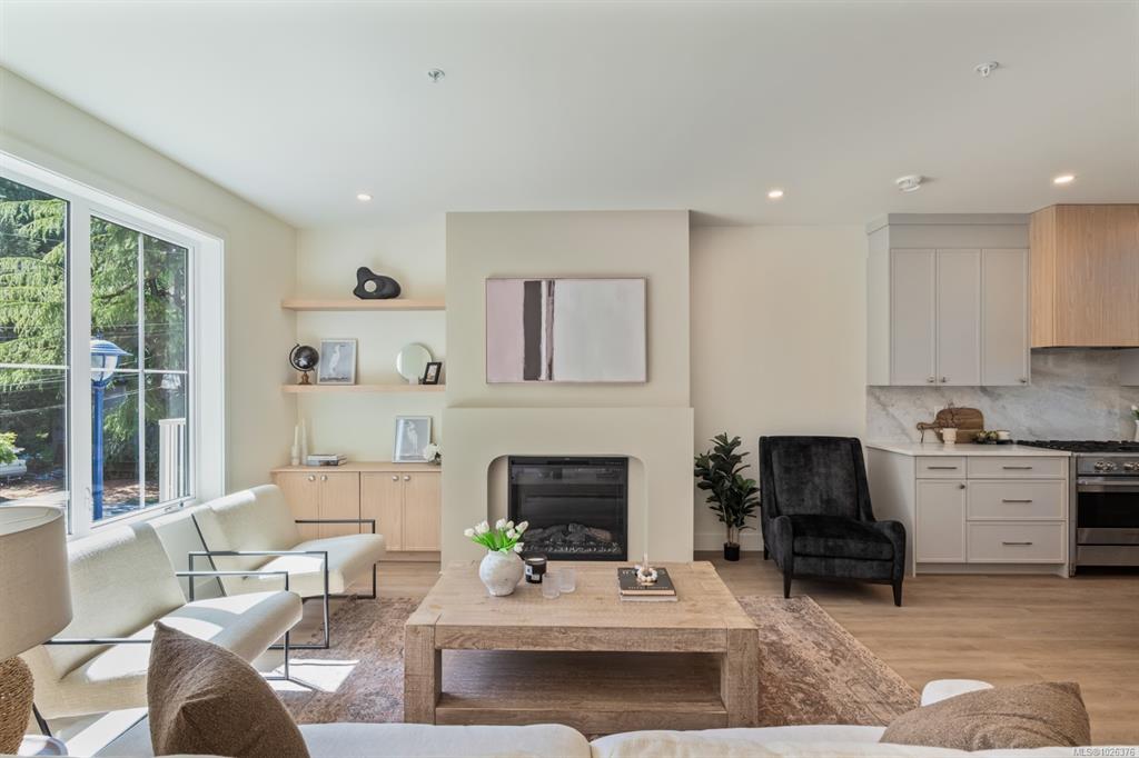 Third View of 2770 Vantilburg Cres, Fairway Gardens, Langford, BC, V9B 3K4