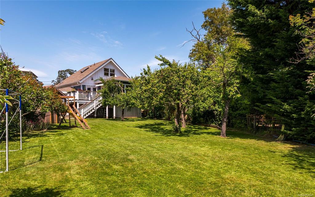 Third View of 2161 Fair St, Oak Bay, BC, V8R 2G9