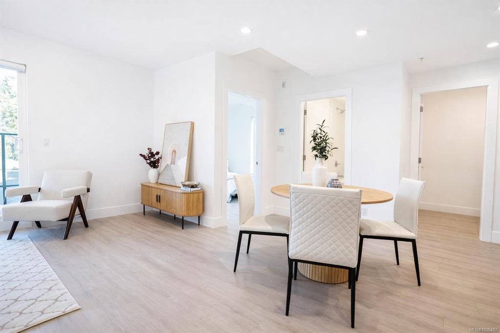 Fourth View of 258 Helmcken Rd, View Royal, BC, V9B 7G9