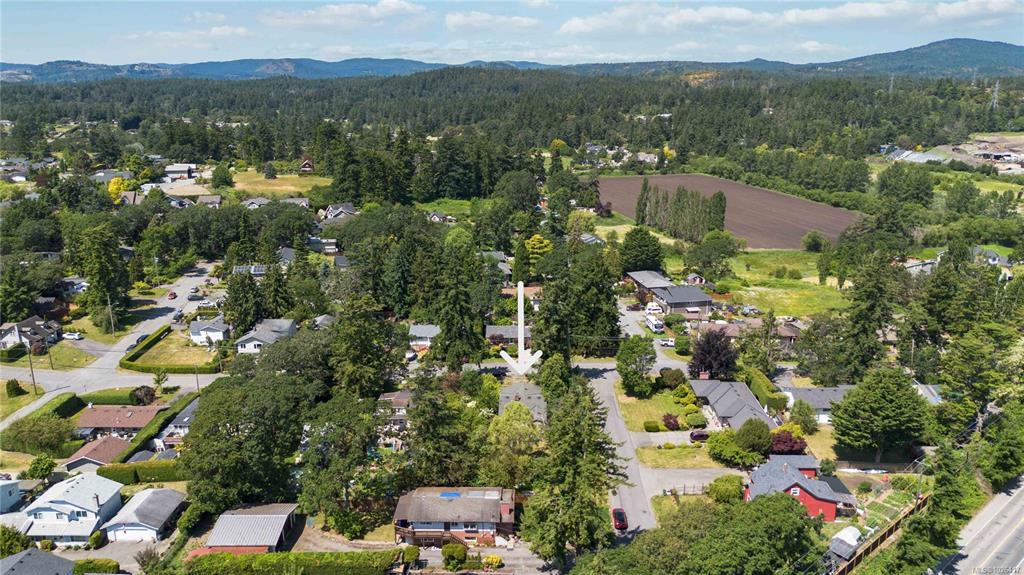 Fifth View of 4155 North Rd, Saanich, BC, V8Z 5H9