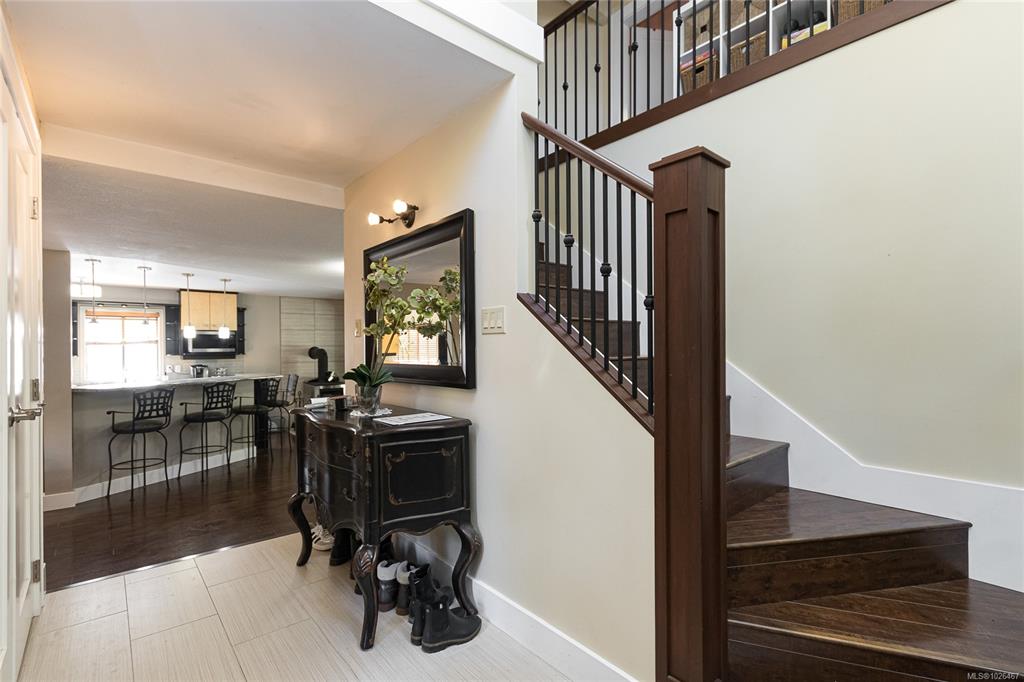 Fifth View of 7318 Veyaness Rd, Central Saanich, BC, V8M 1M3