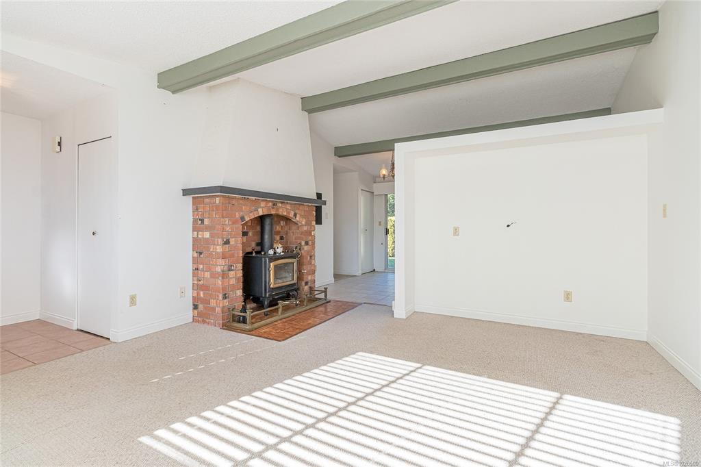 Fifth View of 235 Fourth Ave, Qualicum Beach, BC, V9K 1S3