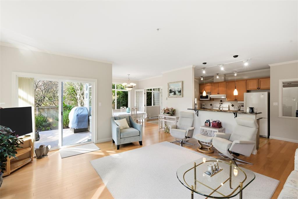 Fifth View of 850 Parklands Dr, Parklane Mews, Esquimalt, BC, V9A 7L9