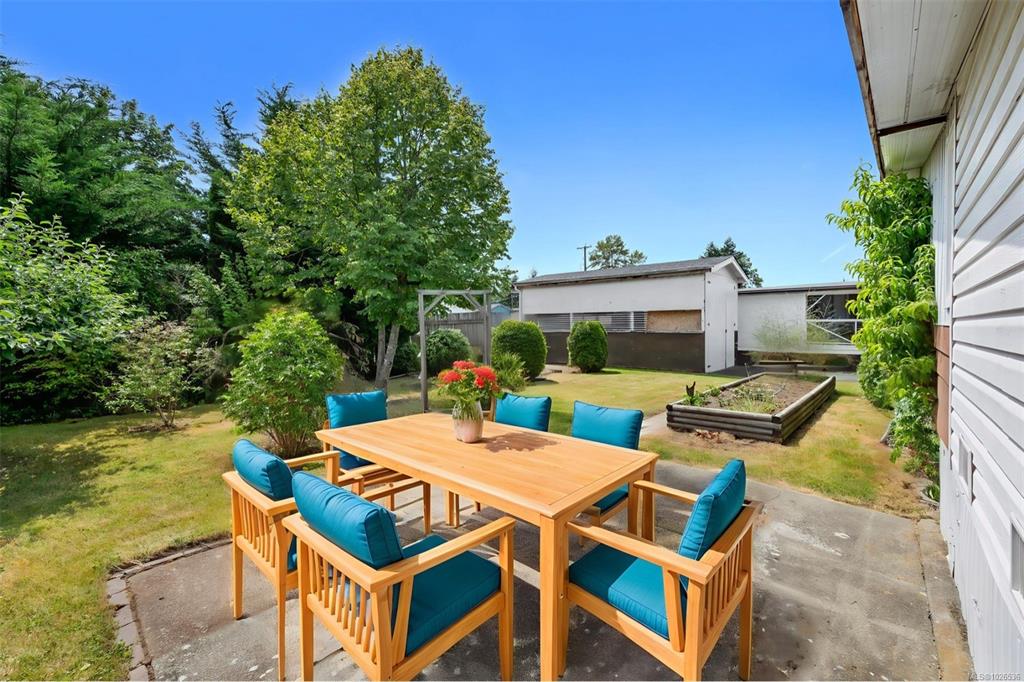 Fourth View of 2885 Boys Rd, Silver Park, Duncan, BC, V9L 4Y9