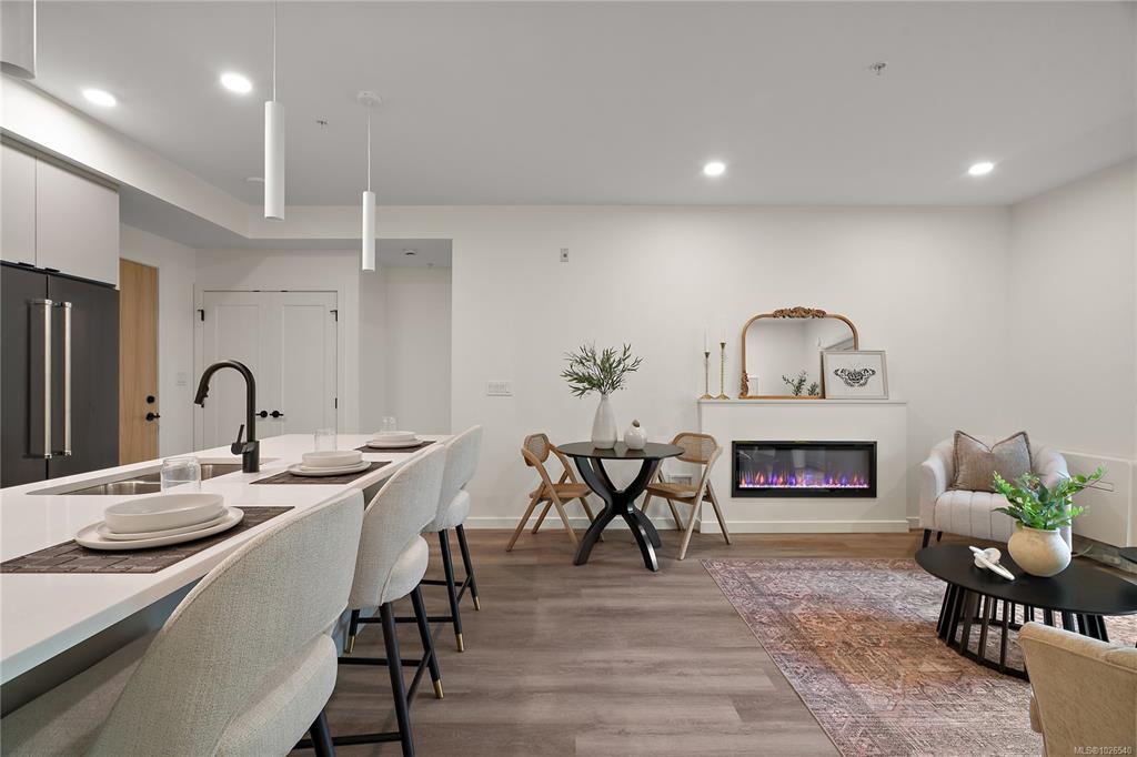 610 Lampson St, 1026540, BC,