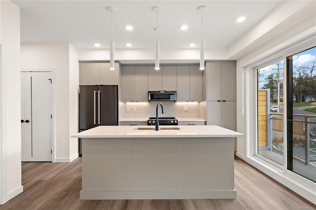 Third View of 610 Lampson St, Esquimalt, BC, V9A 0L4