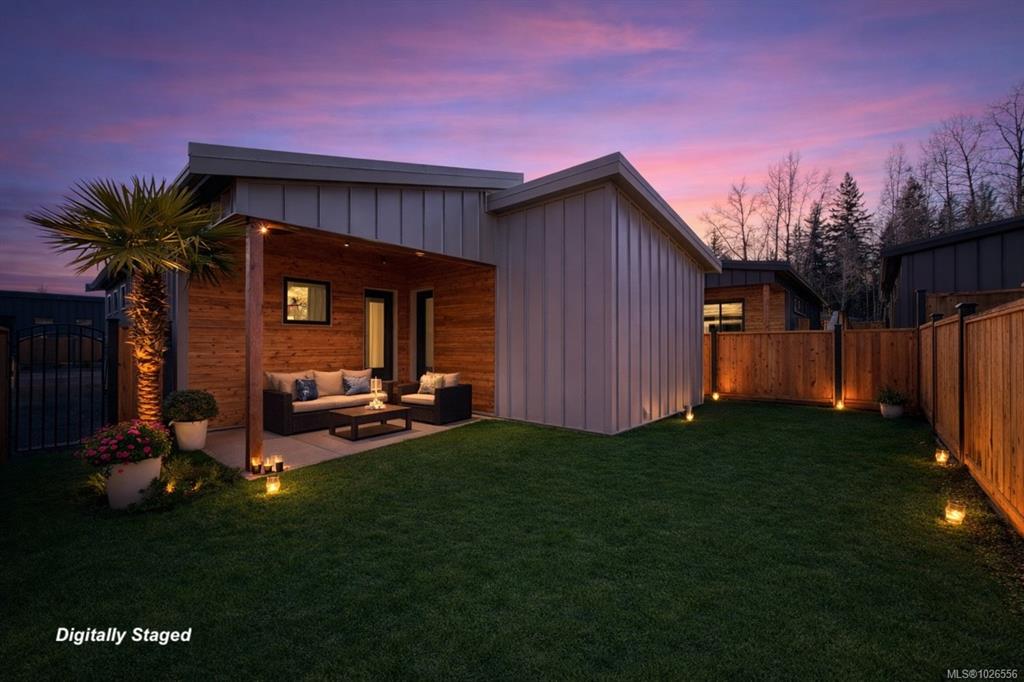 Fifth View of 3025 Royston Rd, Cumberland, BC, V0R 1S0