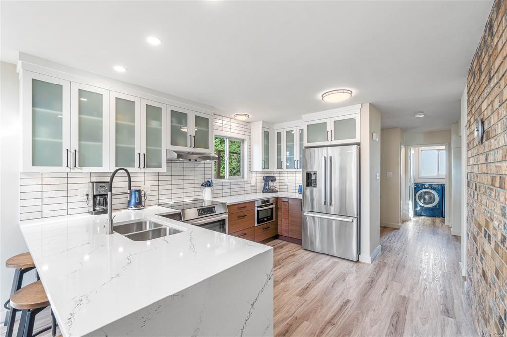 Fourth View of 3132 Robin Hood Dr, Nanaimo, BC, V9T 1P1