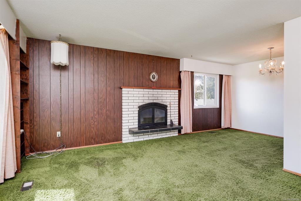 Fifth View of 538 Warren Ave, Saanich, BC, V8Z 2J3