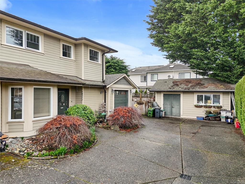 Third View of 10372 Bowerbank Rd, Sidney, BC, V8L 3L7