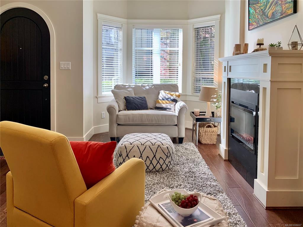 Fourth View of 675 Superior St, Victoria, BC, V8V 1V1