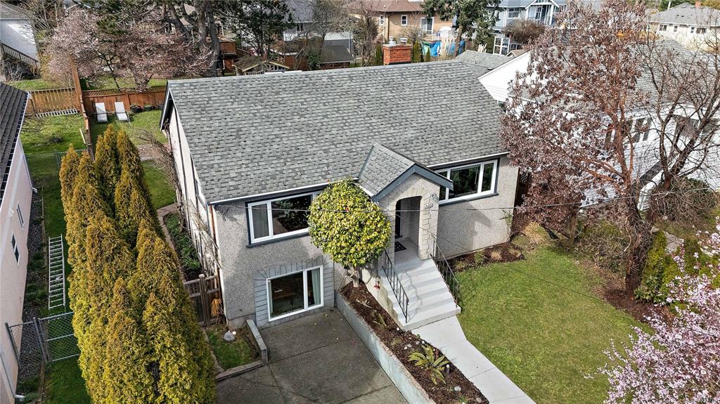 Fourth View of 3166 Earl Grey St, Saanich, BC, V9A 1W9