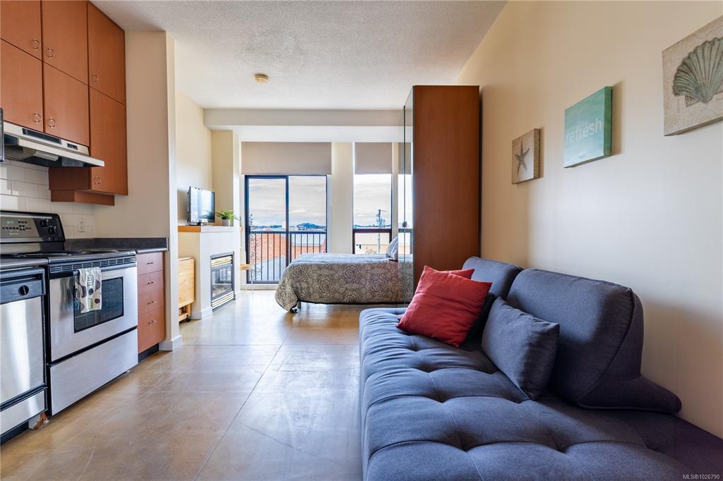 Third View of 409 Swift St, Victoria, BC, V8W 1S2