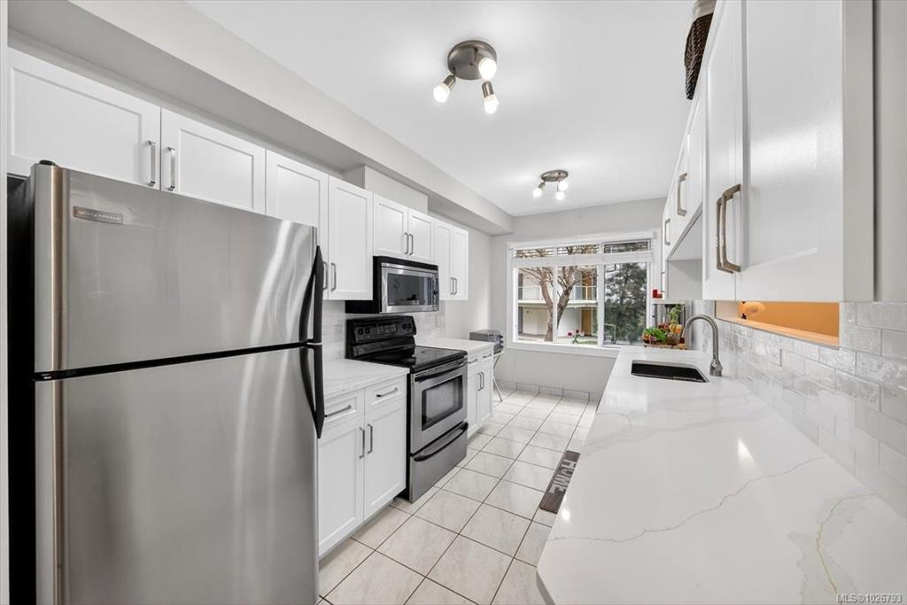 Fourth View of 50 Songhees Rd, Songhees Point, Victoria, BC, V9A 7J4