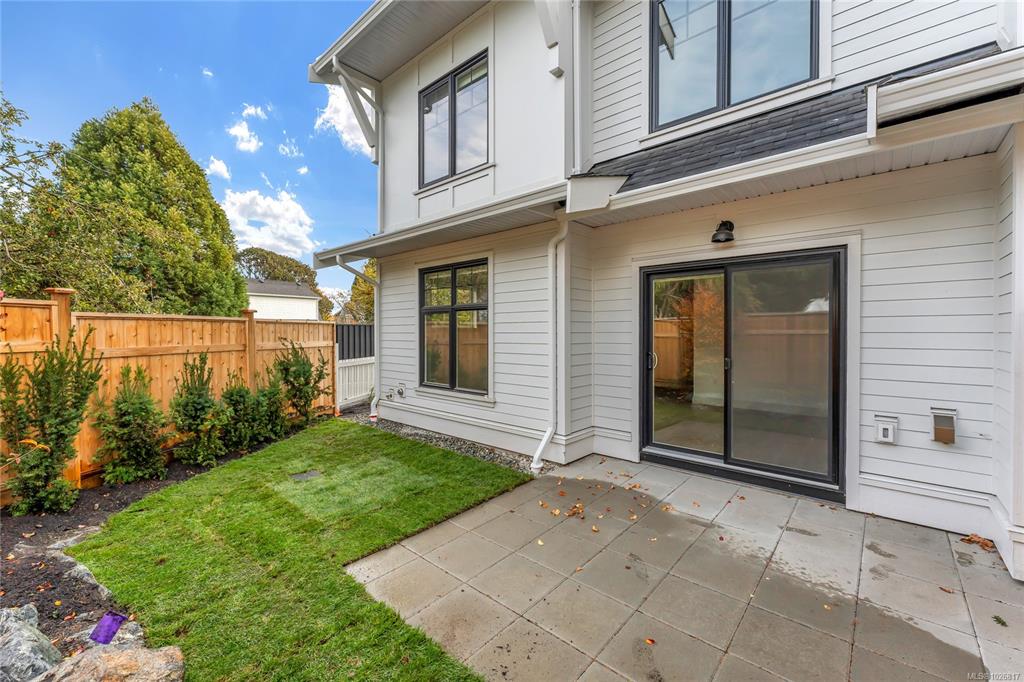 Fourth View of 3098 Washington Ave, Washington, Victoria, BC, V9A 0J5