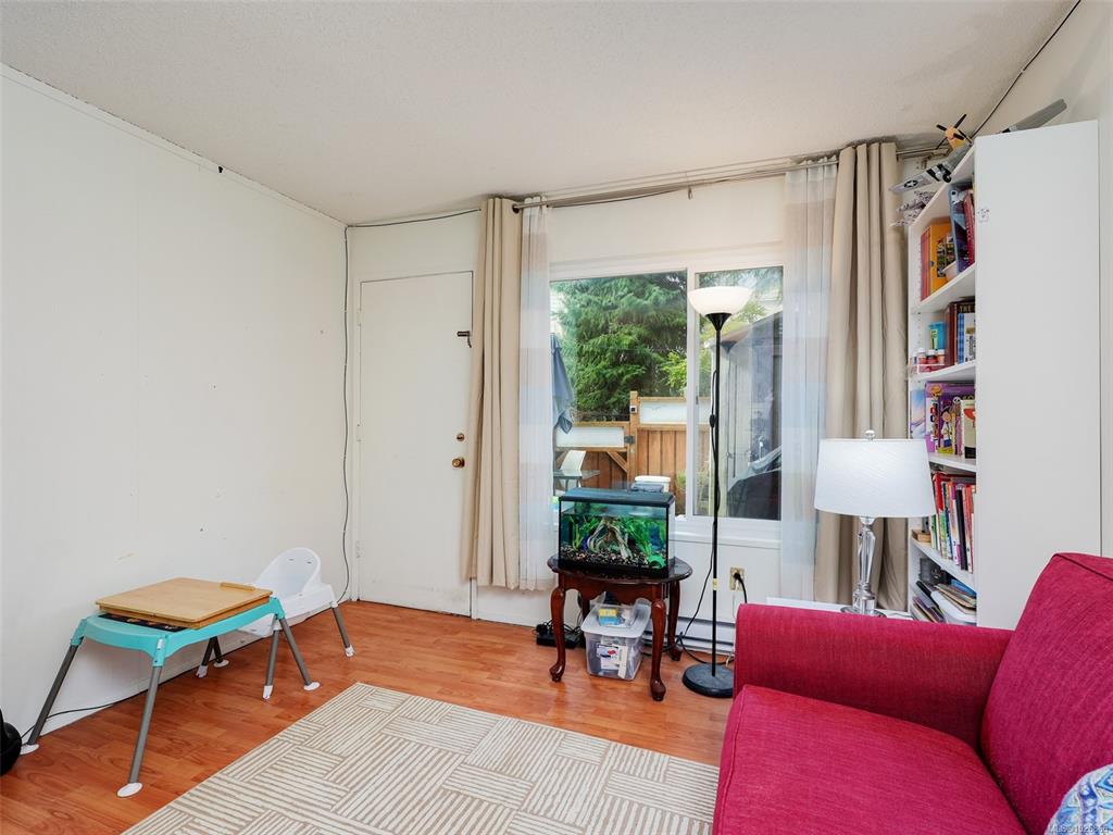 Fifth View of 50 Montreal St, Harbour Park, Victoria, BC, V8V 1Y5