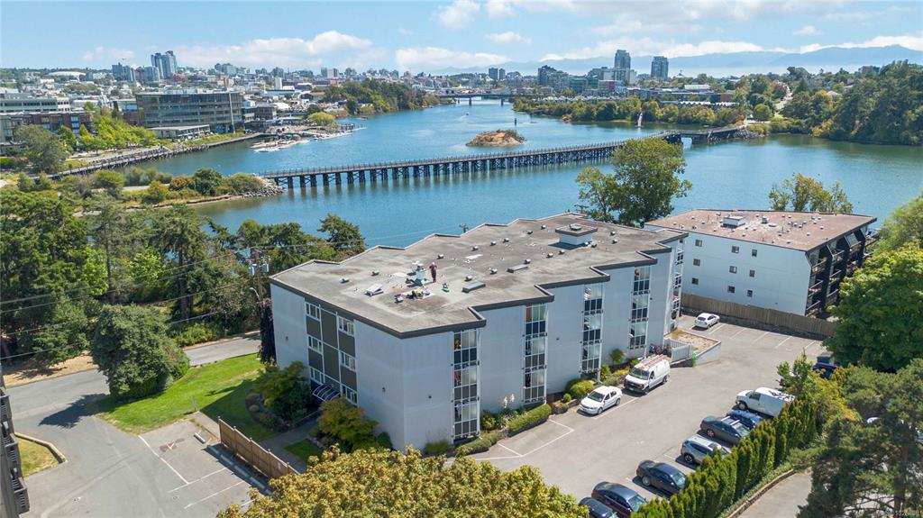 Second View of 2930 Washington Ave, Ocean Manor, Victoria, BC, V9A 1P5
