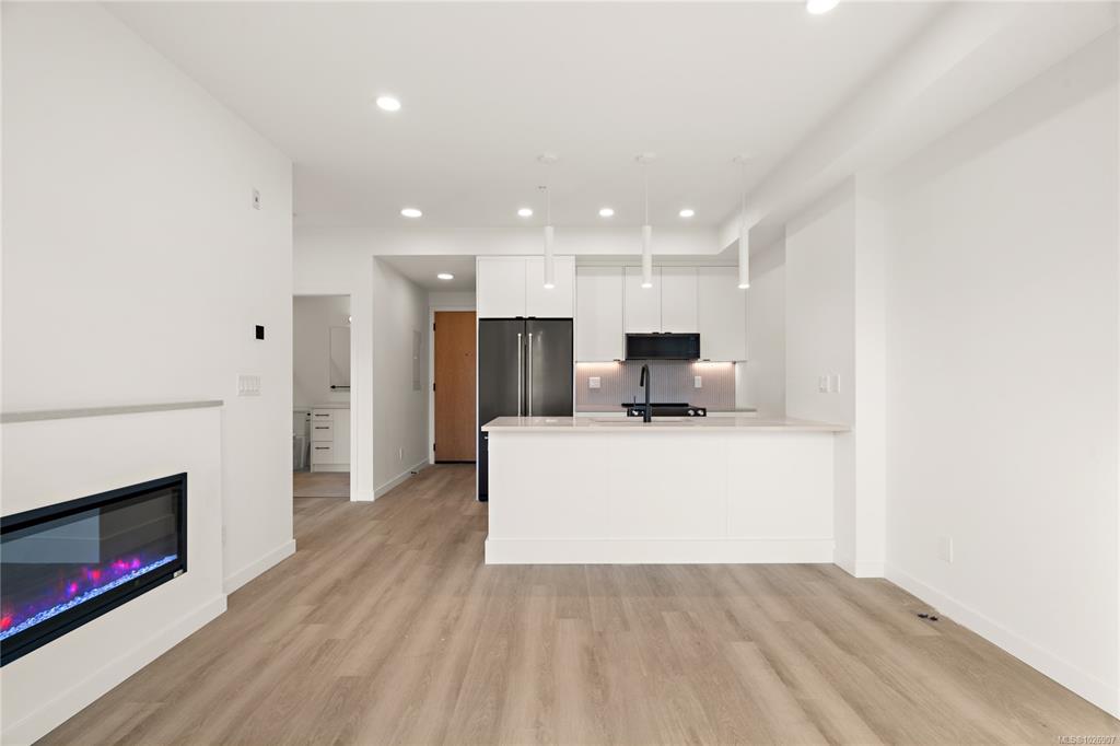 1102 Esquimalt Rd, 1026907, BC,