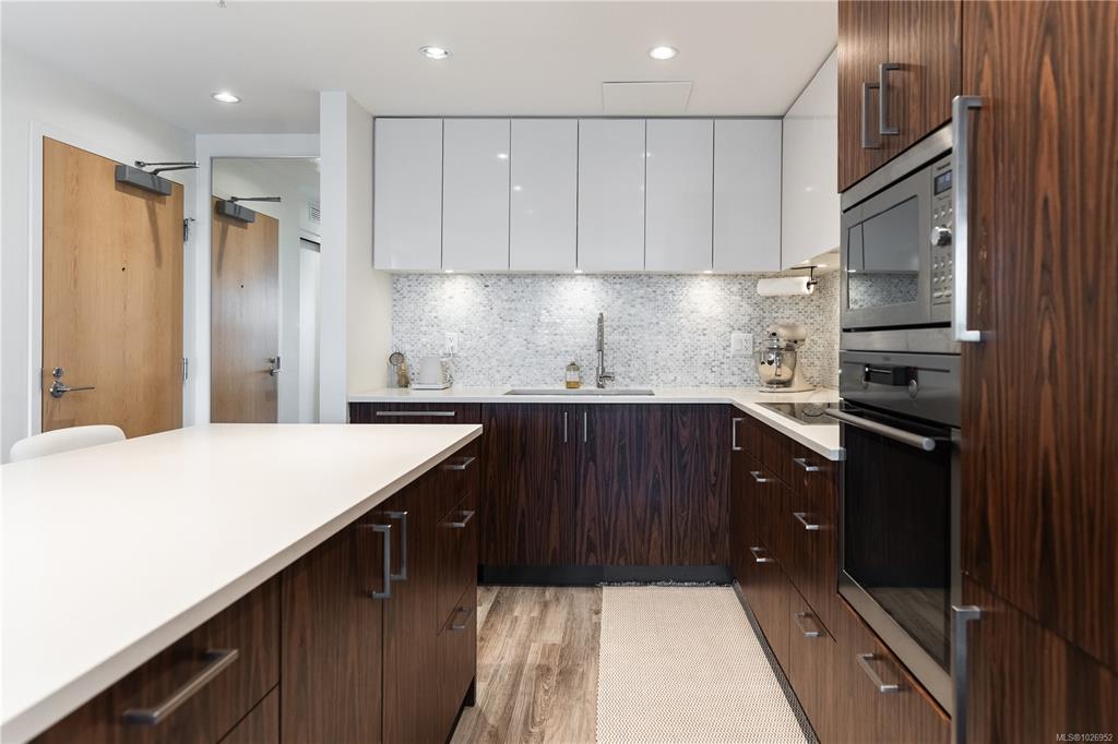 Fourth View of 838 Broughton St, Escher, Victoria, BC, V8W 1E4