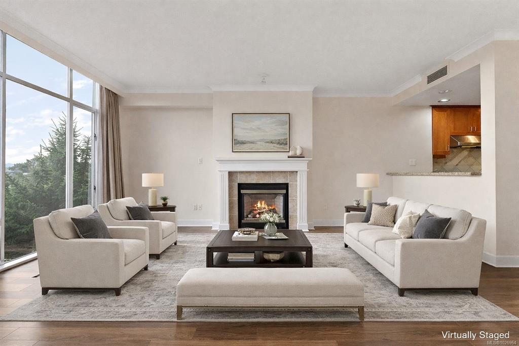 Fourth View of 21 Dallas Rd, Shoal Point, Victoria, BC, V8V 4Z9