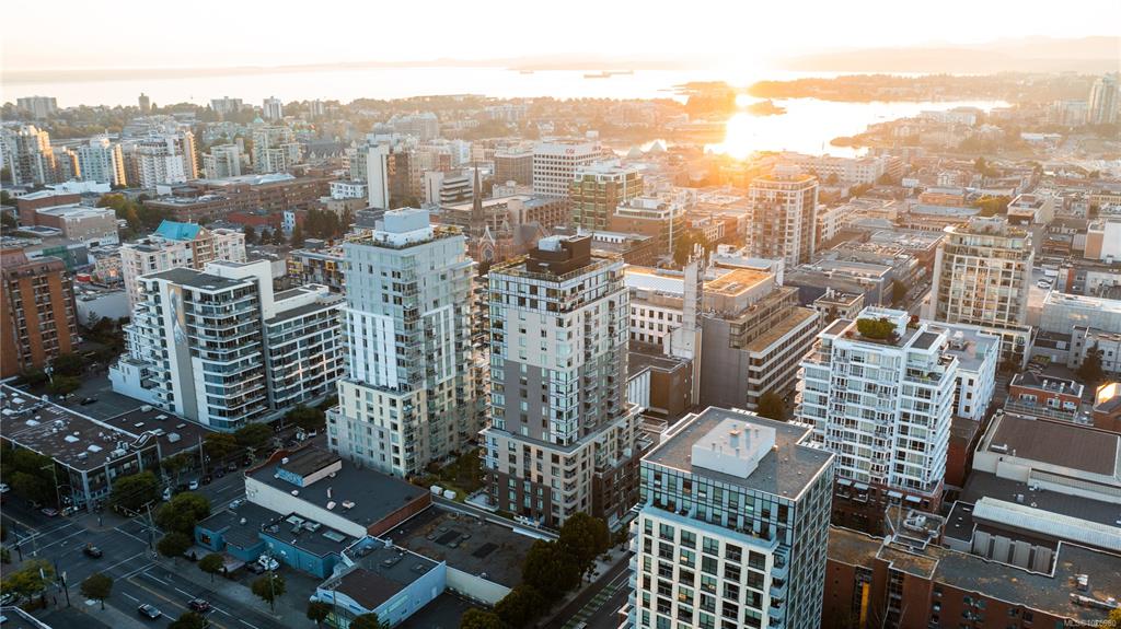 Third View of 845 Johnson St, Vivid At The Yates, Victoria, BC, V8W 0G3