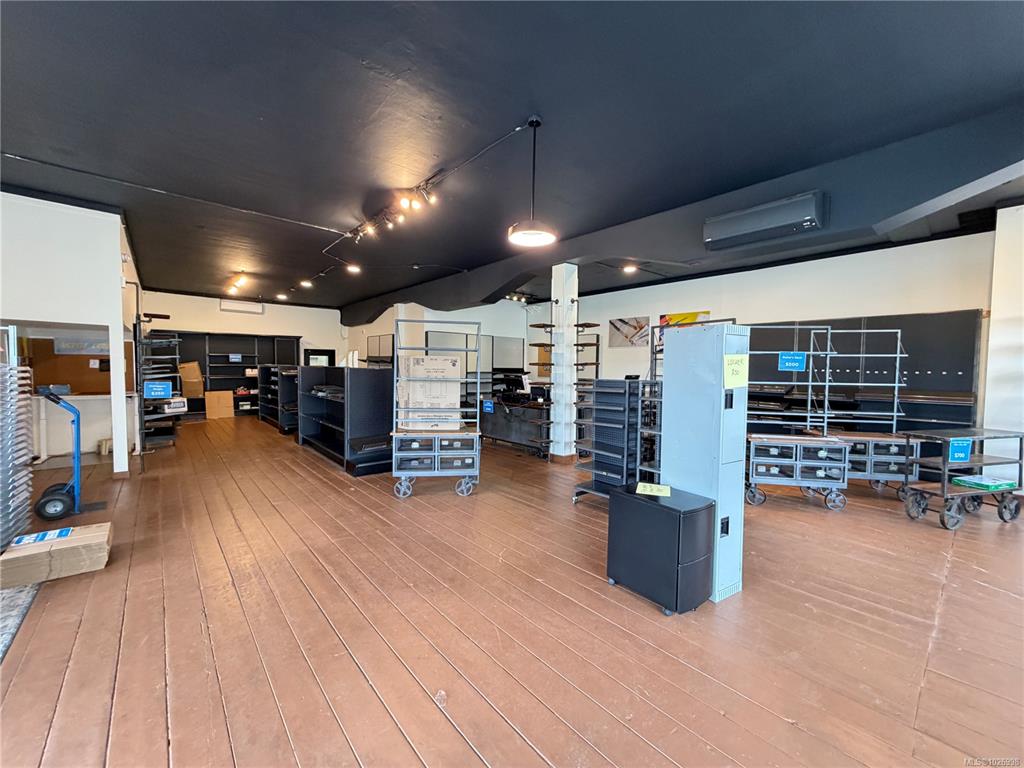 208 5th St, 1026998, BC,