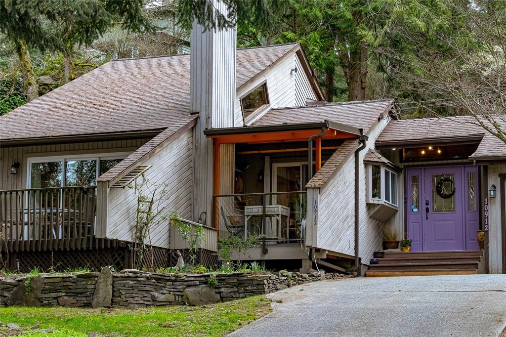 Second View of 10912 Boas Rd, North Saanich, BC, V8L 5J1