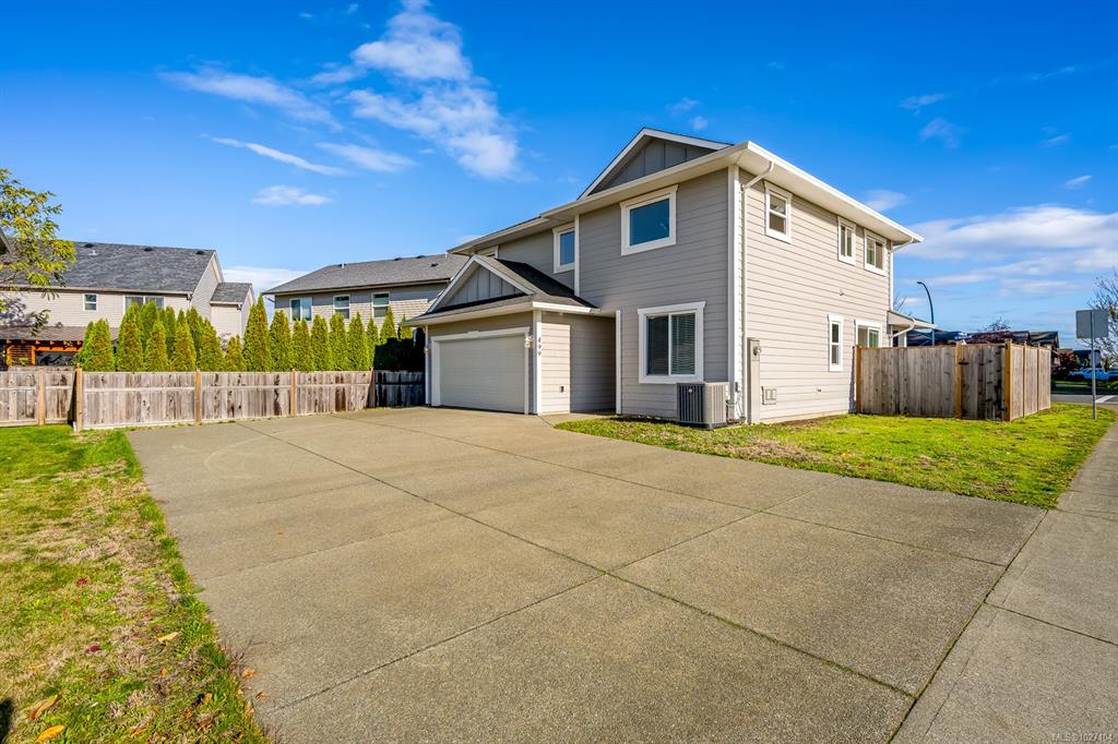 499 Torrence Rd, 1027104, BC,