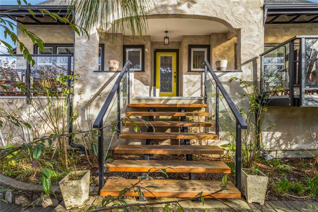 349 Vancouver St, 1027116, BC,