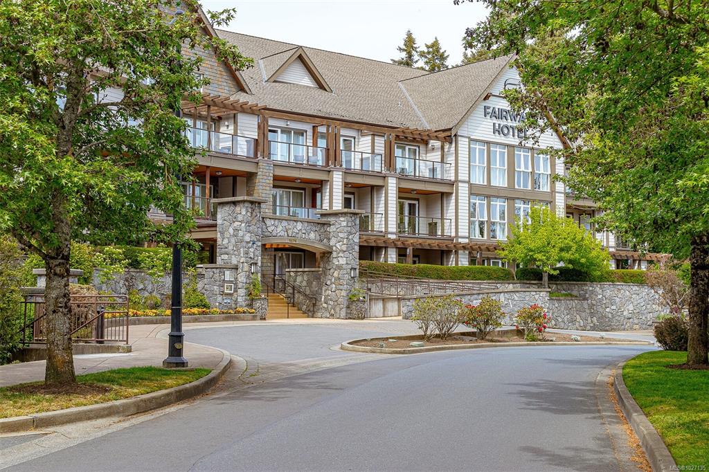 1376 Lynburne Pl, 1027135, BC,