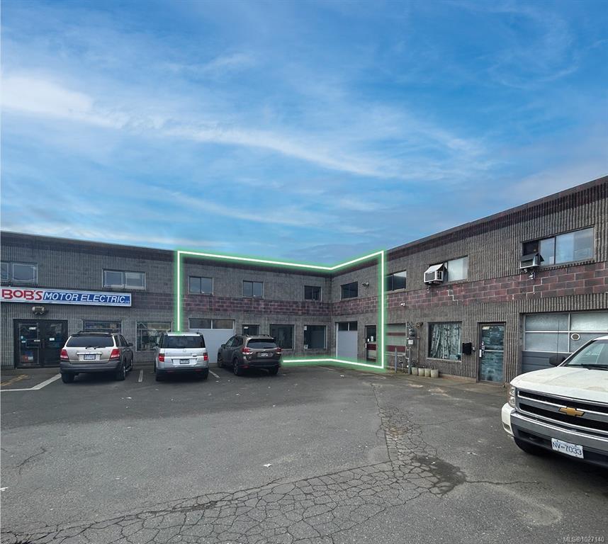 MLS® listing #30690356 for sale located at 511 David St