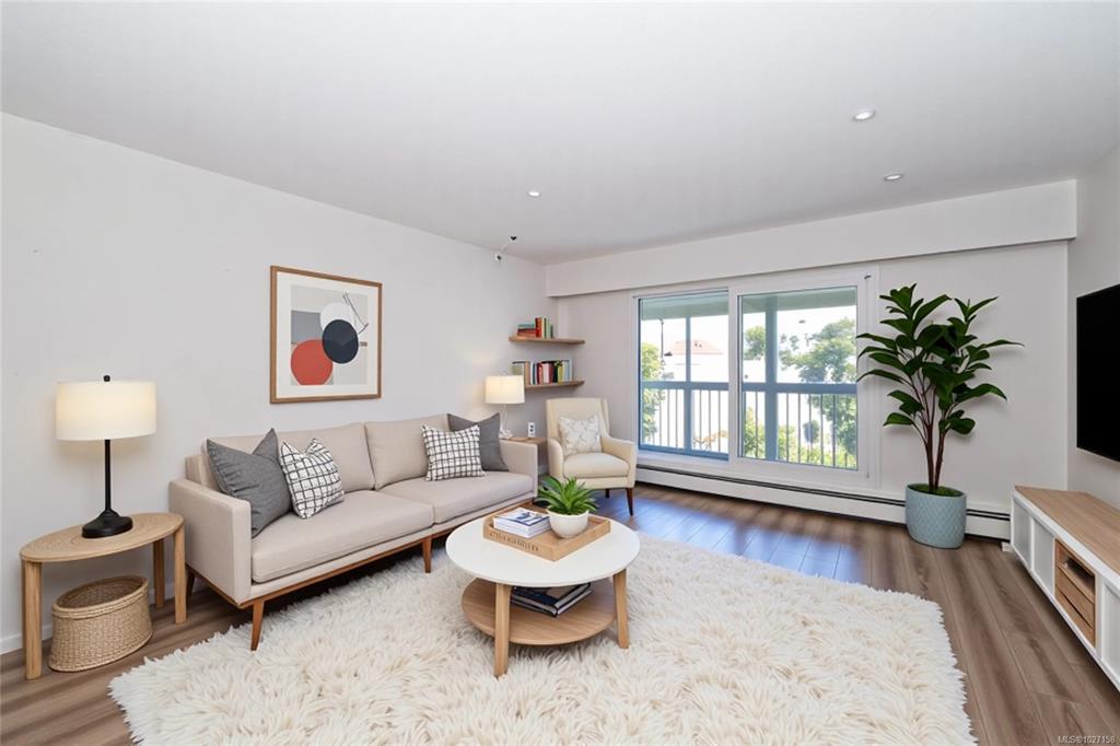 Fourth View of 1188 Yates St, Evergreen Hill, Victoria, BC, V8V 3M8