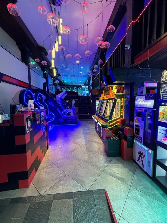 Fifth View of 535 Yates St, Victoria, BC, V8W 2Z6